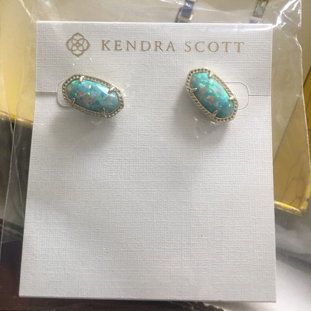 Kendra Scott Kyocera Opal Ellie Stud Earrings NWT